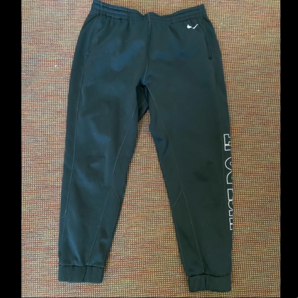 black nike sweatpants